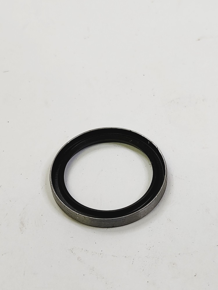 Bobcat 521438 Grease Seal