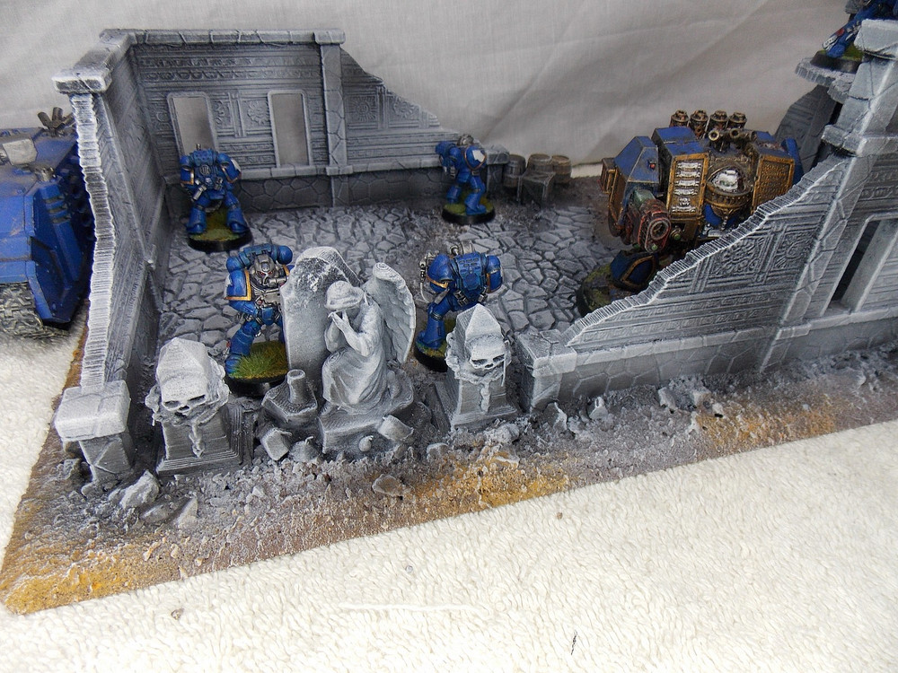 WARGAMING TERRAIN PAINTED BUILDING