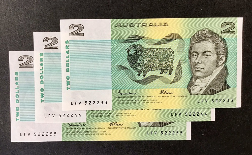 $2 Note Australian Decimal Paper Semi Solid Ladder Serial Number Uncirculated