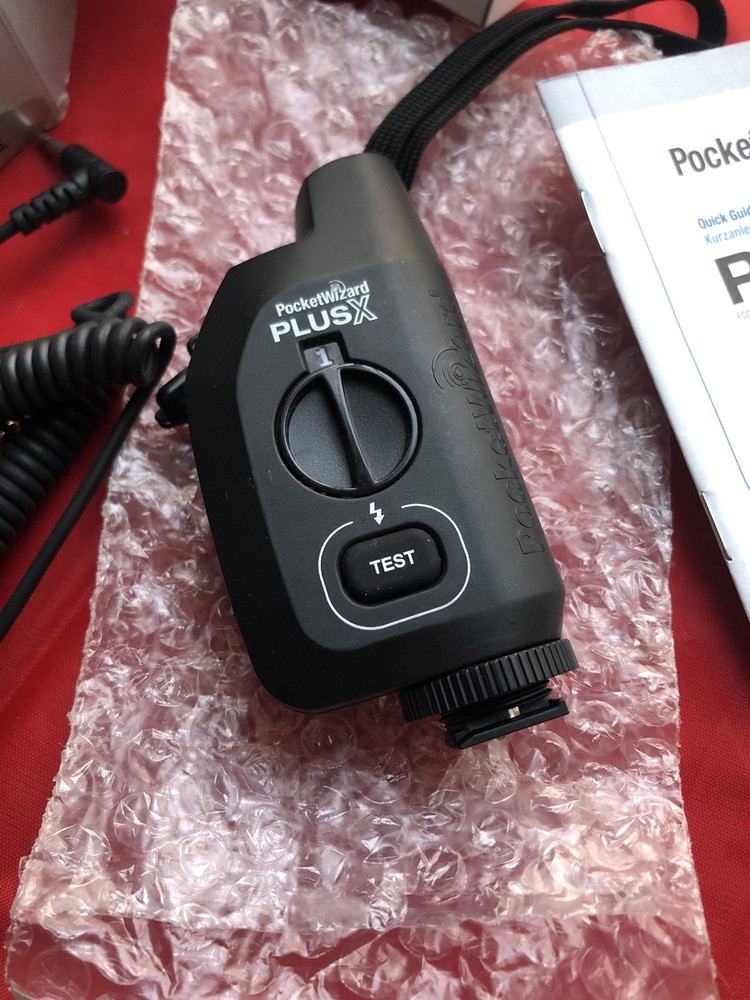 Pocket wizard Plus X Auto Sensing Transceiver And Mini TTI
