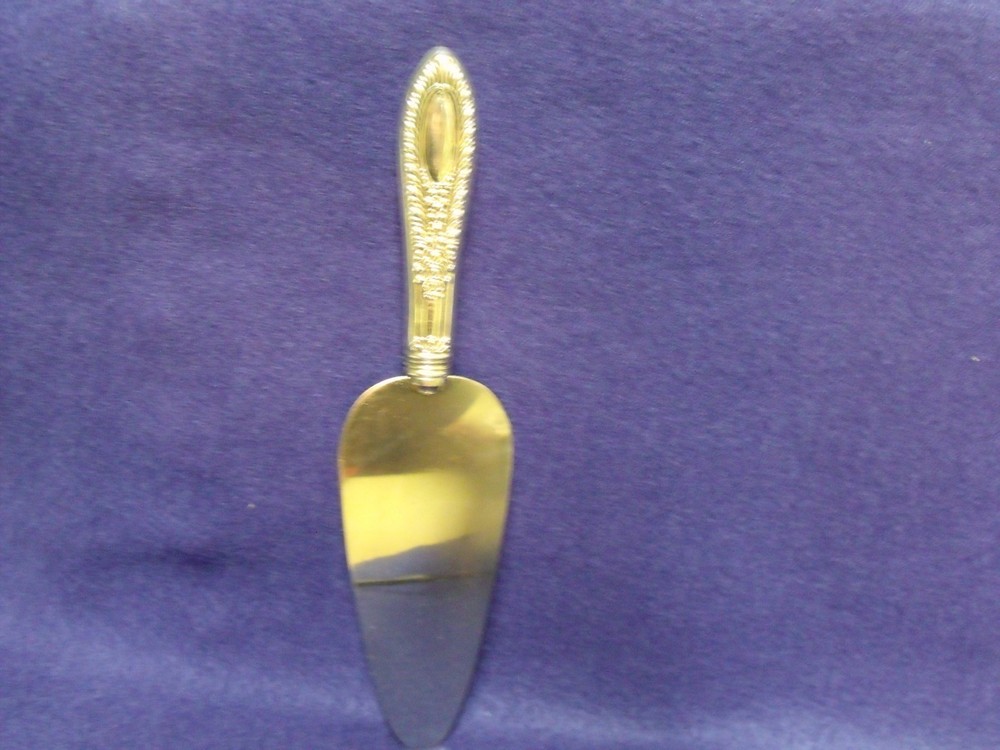 STERLING REPOUSSE HANDLE STAINLESS BLADE 9 1/4" CAKE KNIFE VGUC