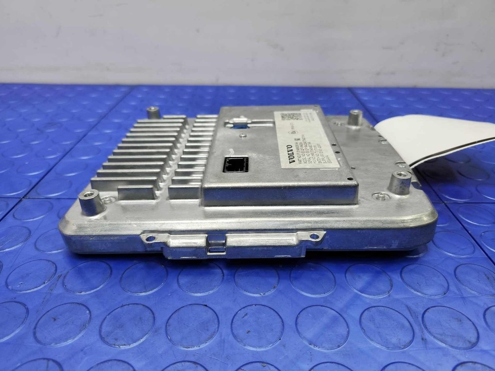 2017-2018 Volvo S90 Dashboard Panel Display Screen Genuine OEM 31466837