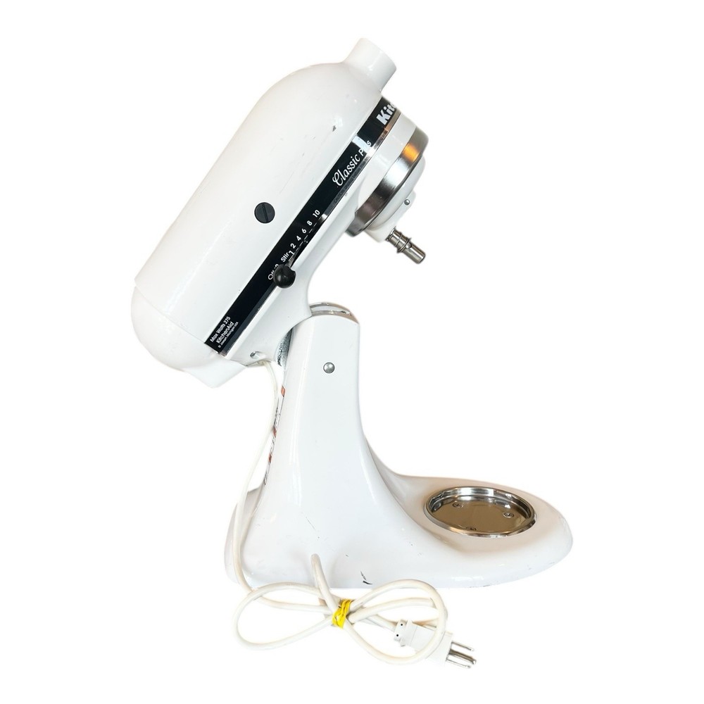 Kitchen Aid Model No KSM75WH Classis Plus Table Top Mixer