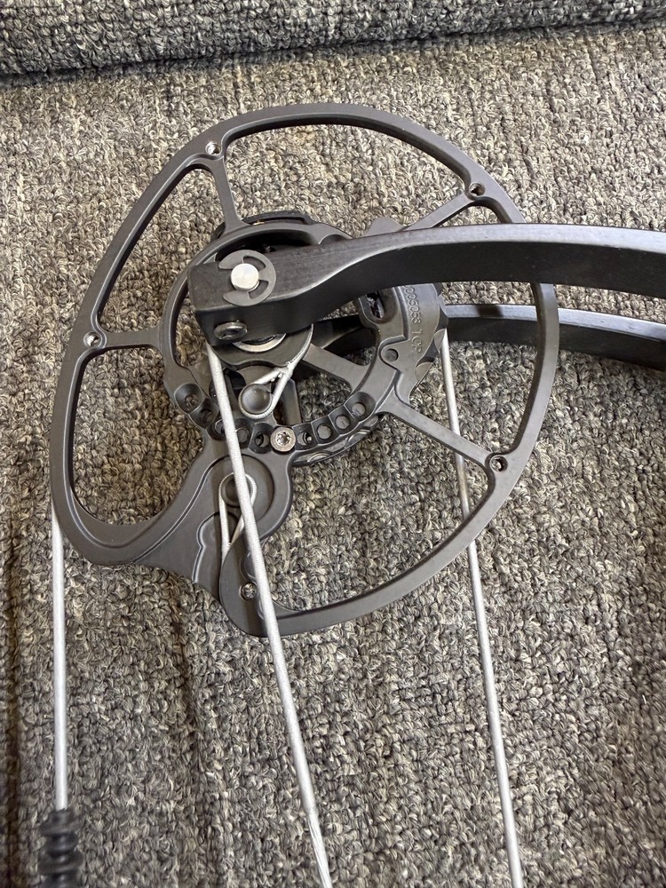 elite archery omnia compound bow