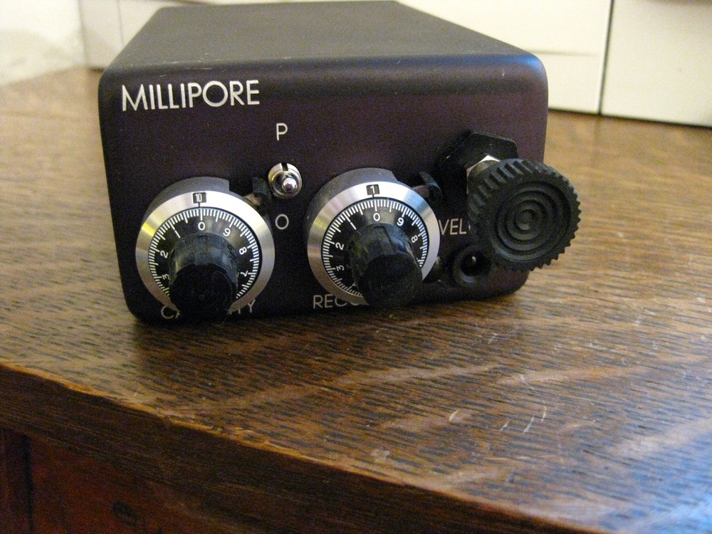 Millipore Dispense Controller WCDS000F4 Pre Dispense Controller INTEGRIS USA