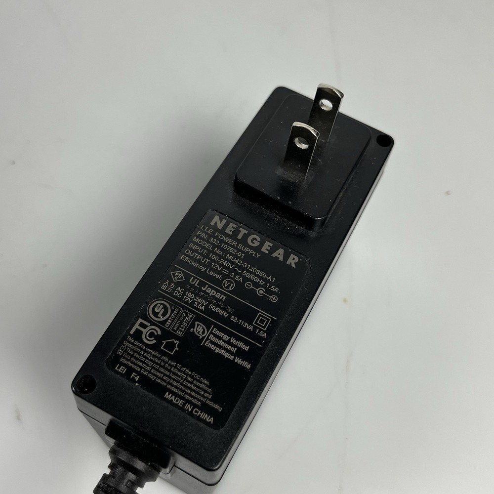 Netgear Nighthawk AC1900 Cable Modem Router (C7000v2) *TESTED*