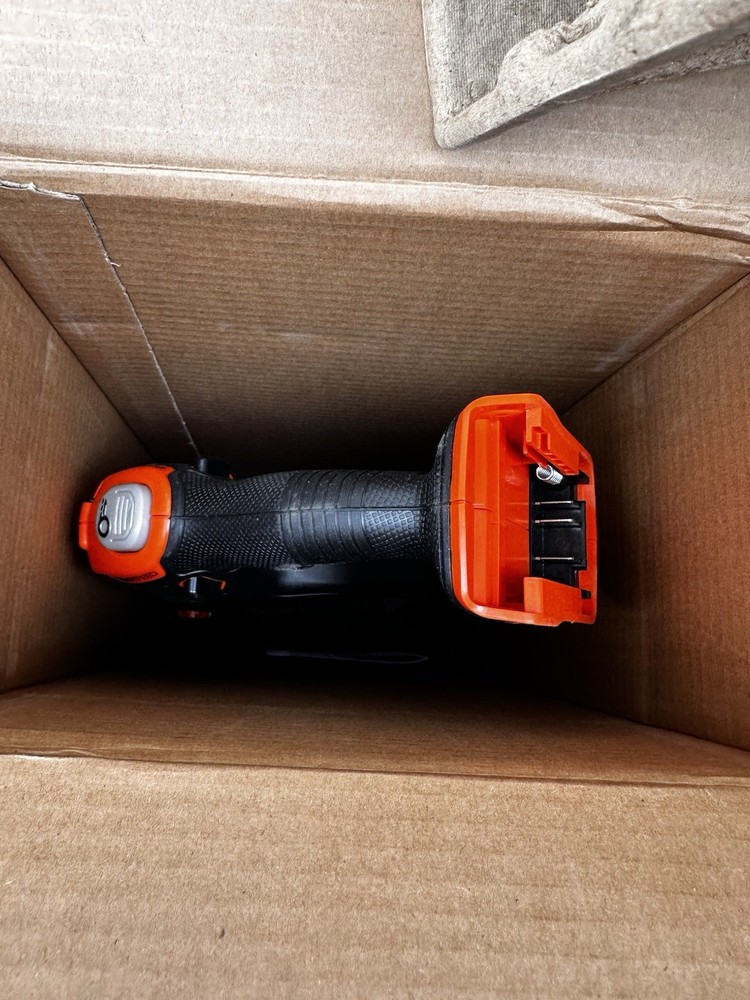 BLACK+DECKER 20V Max Lithium Easyfeedstring Trimmer/Edger - LSTE523 NEW