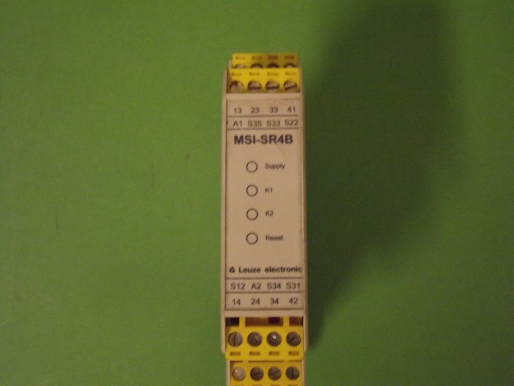LEUZE ELECTRONIC Emergency Stop Relay MSI-SR4B-01
