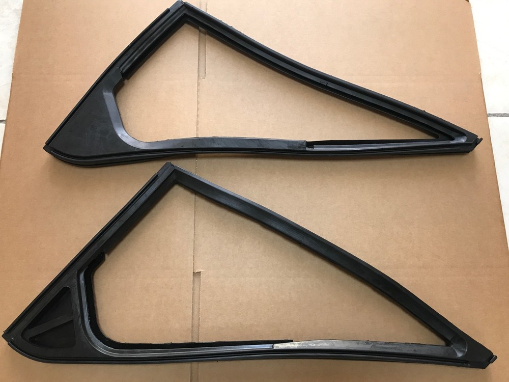 Range Rover Classic Quarter Light/Ventilator Seal 2 Door