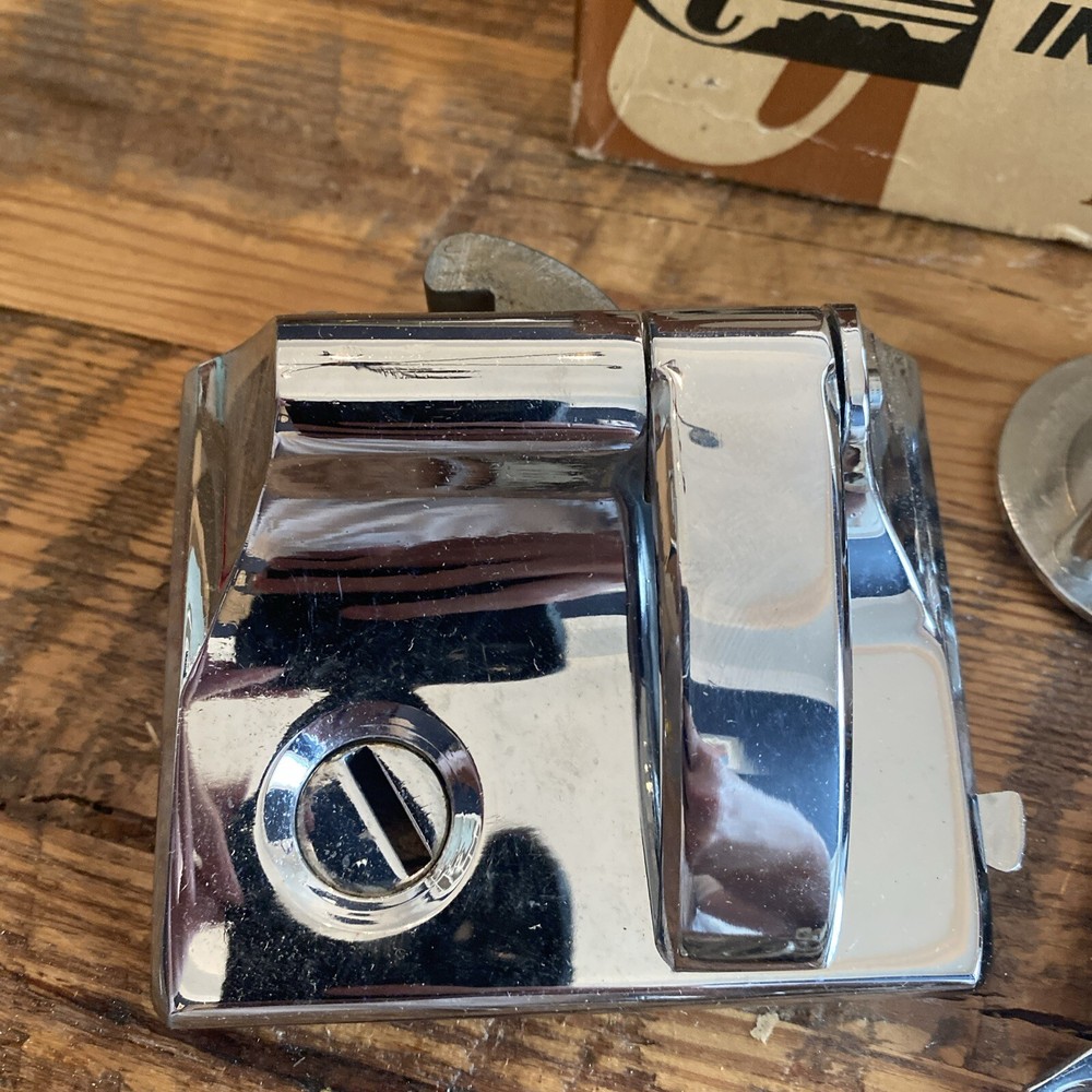 Ingersoll Rim Auto Deadlock Chrome