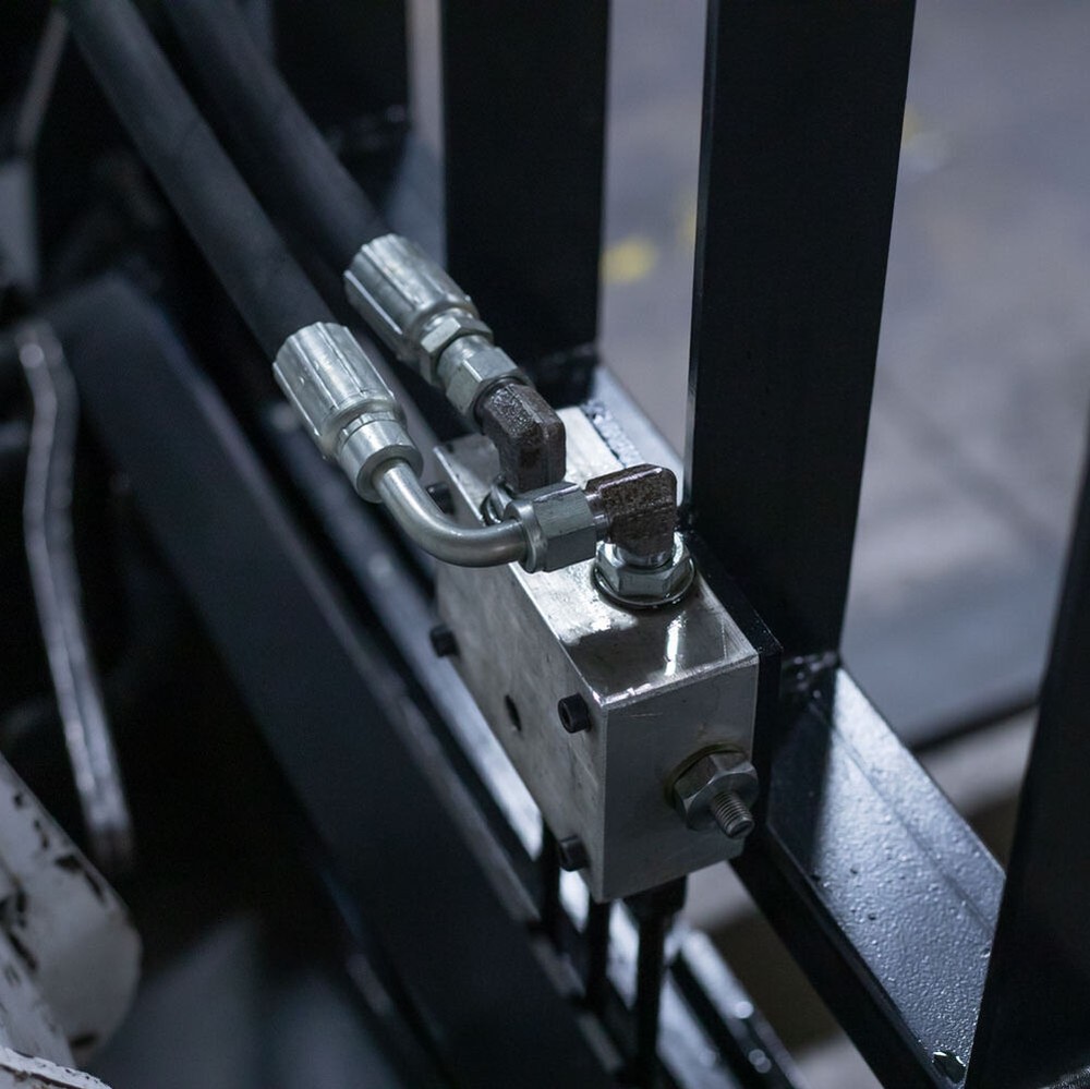 Titan Attachments Standard Series Adjustable Hydraulic Sliding SS Fork Frame