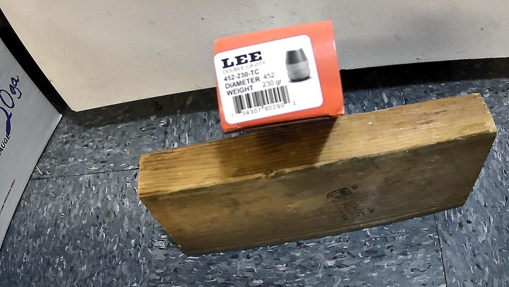Lee 452-230-TC bullet mold