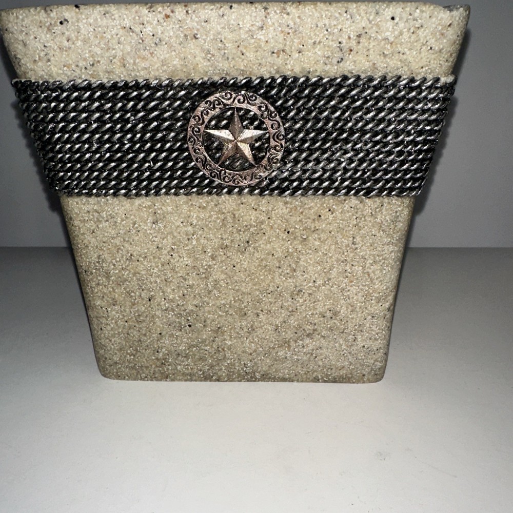 Western Tissue Box Holder 122125