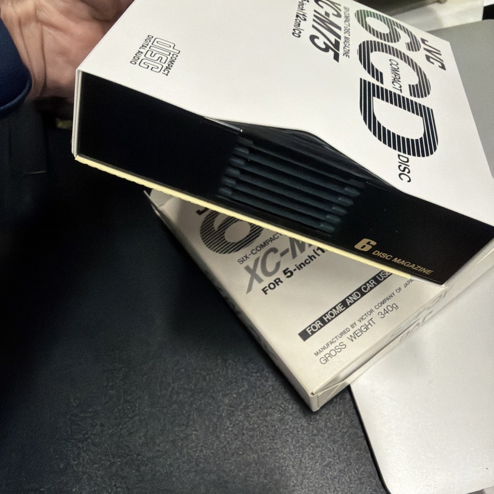 JVC XC-M75 Compact Disc Magazine