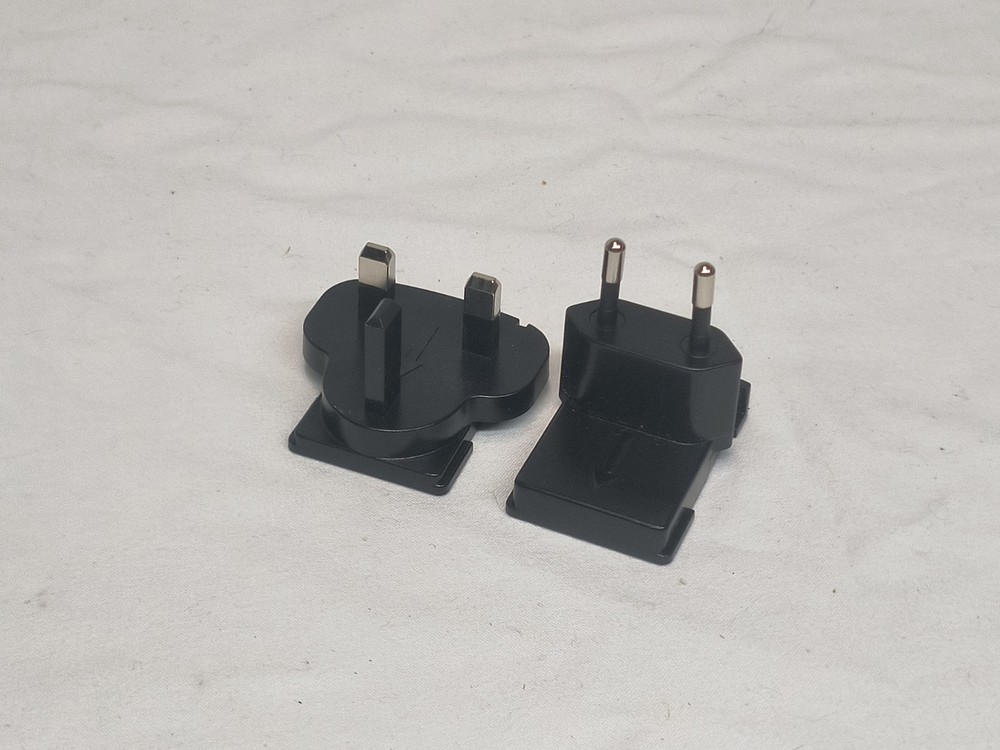 ScanShell 800DX With Power Cord, Cable, Adapters And Quick Guide.