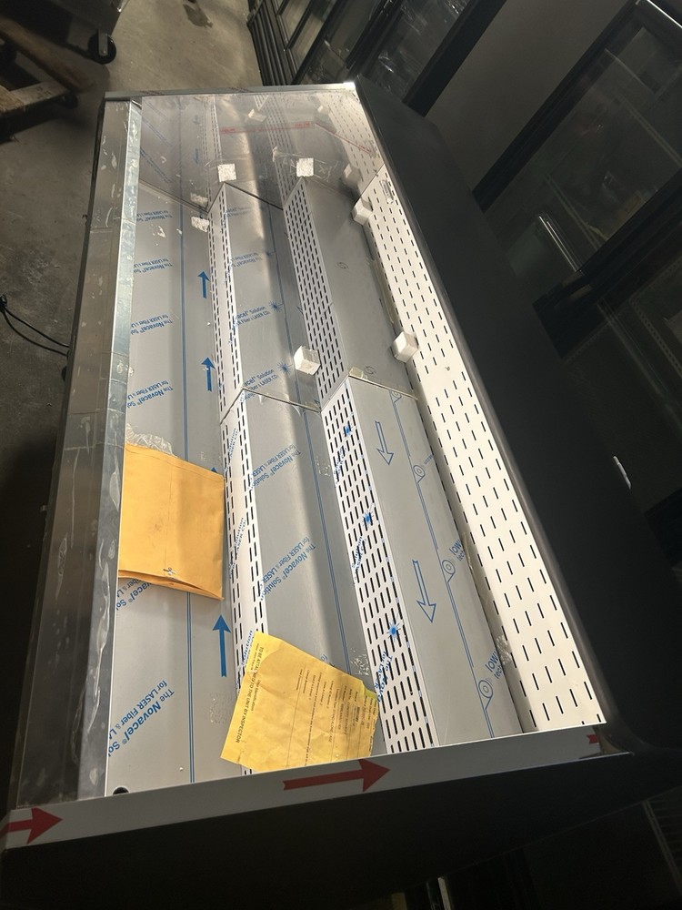 Federal RSS6SC-2B refrigerated 72" grab & go Display Case