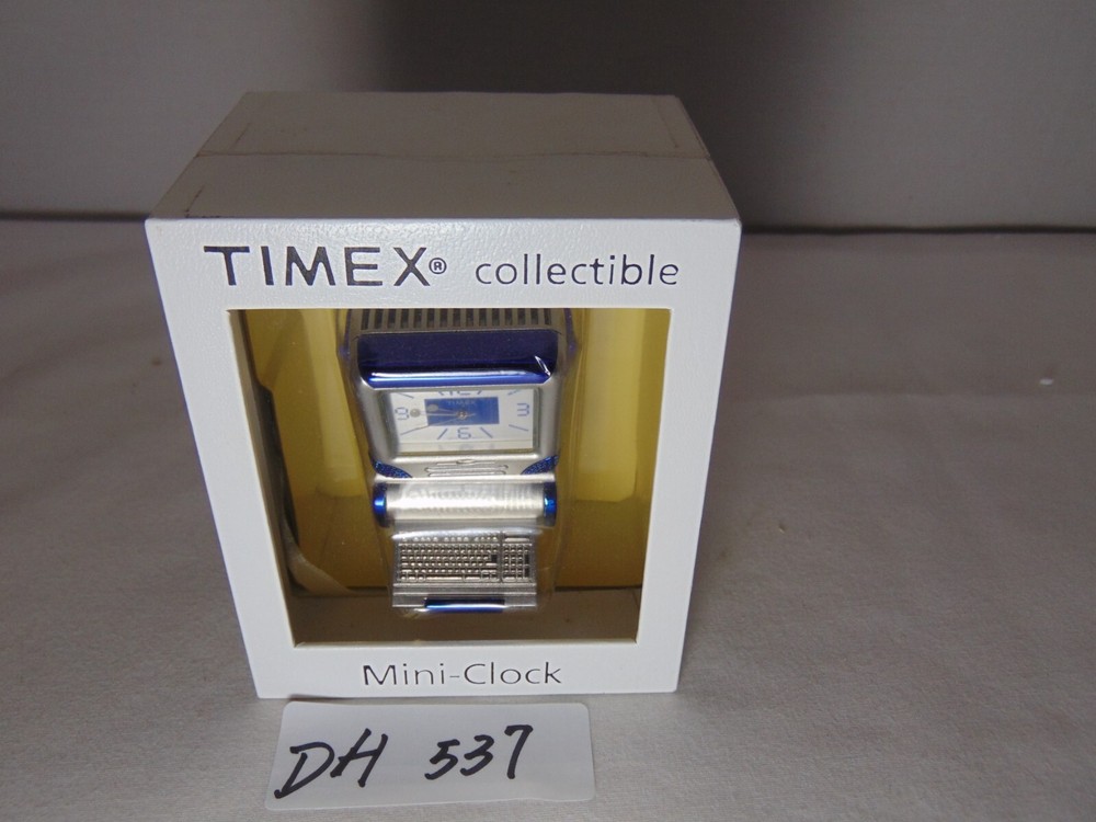 Timex Collectible Mini Clock Desktop Computer Analog Quartz Silver Tone In Box