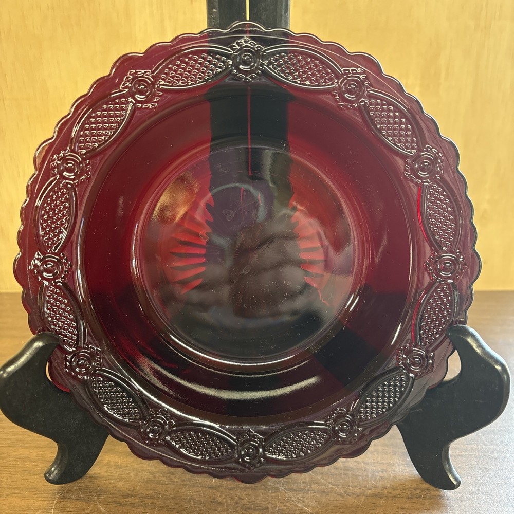 VINTAGE Avon 1876 Cape Cod Ruby Red Soup/Cereal Bowl
