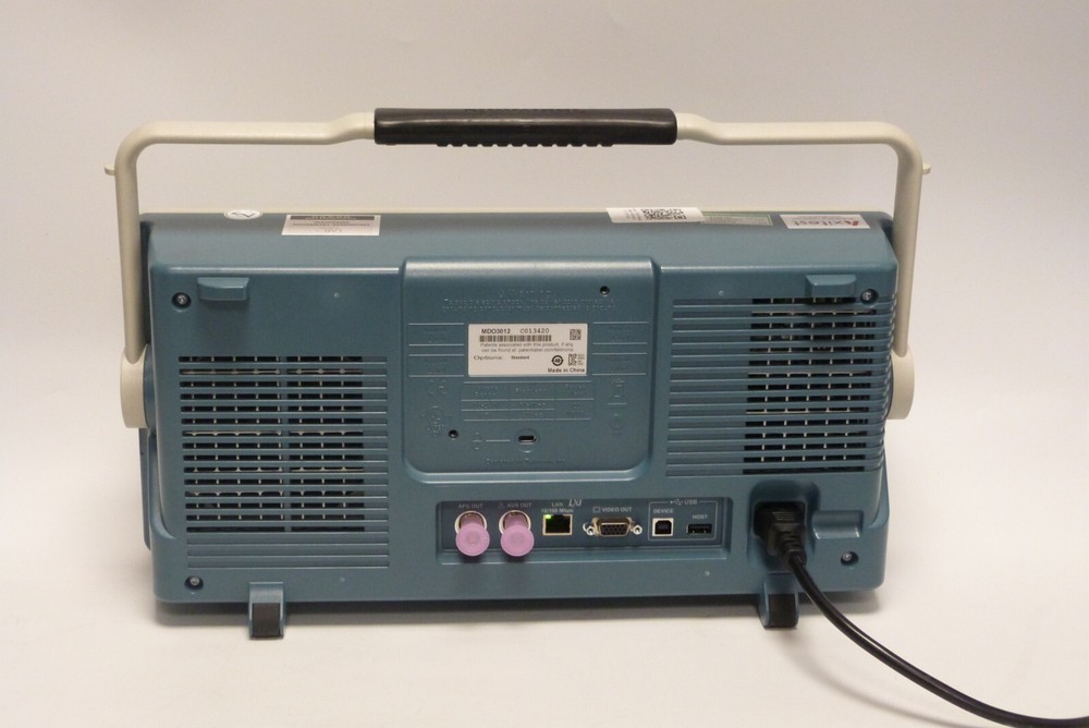 TEKTRONIX - MDO3012