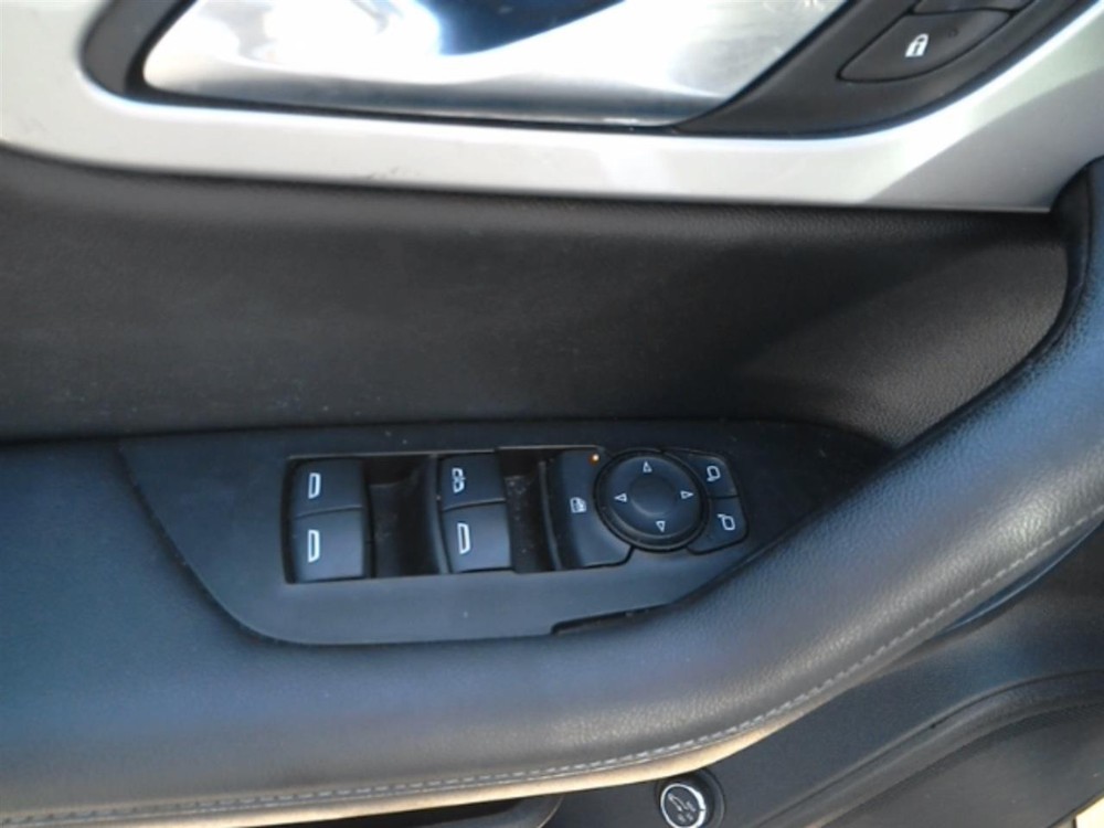 Fuse Box Engine Fits 20-21 BLAZER 104912087
