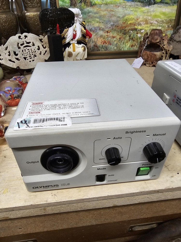 Olympus XLS 175 Watt Xenon Light Source