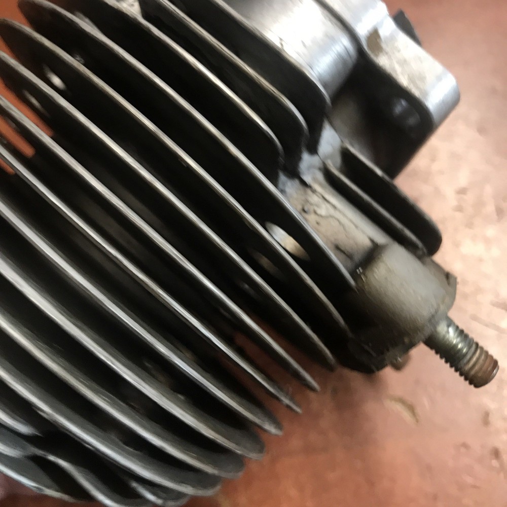 Use OEM Part Cylinder Assembly For Tanaka TLE-550 2.5HP Gas Engine Edger