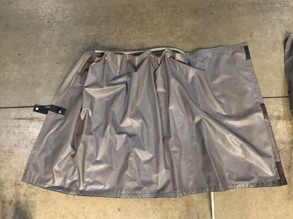 2006 Peterbilt 387 Curtains (732-10050)