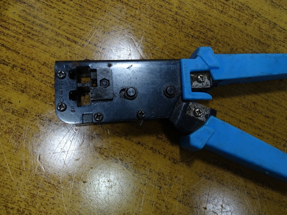 Sullstar Tech. EZ-rj45 Crimp Tool