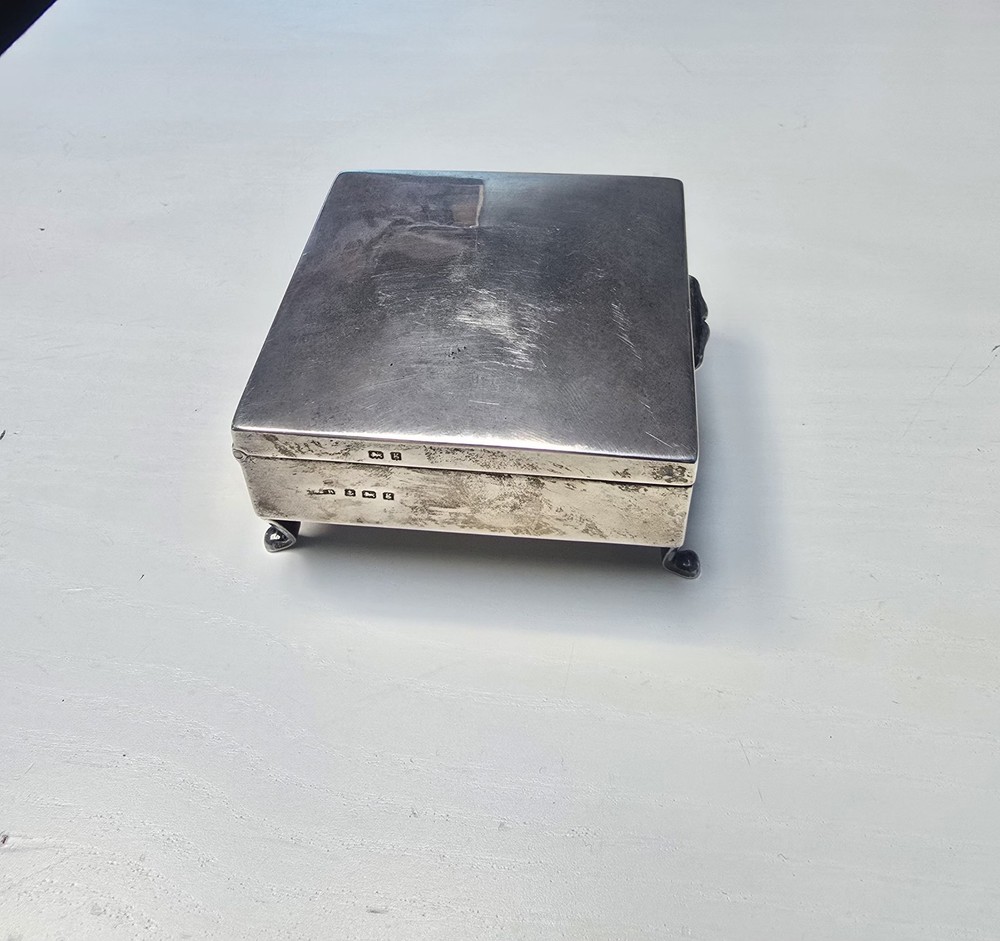 Exquisite antique silver box from 1906, a treasure from Rome.