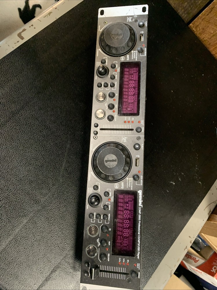 Gemini CDMP-2600 Professional DJ  Interface Only. Untested
