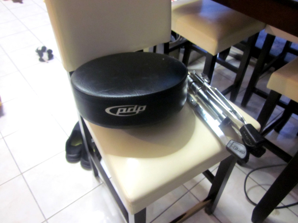 PDP PDD 700 Series Drum Throne Adjustable stool
