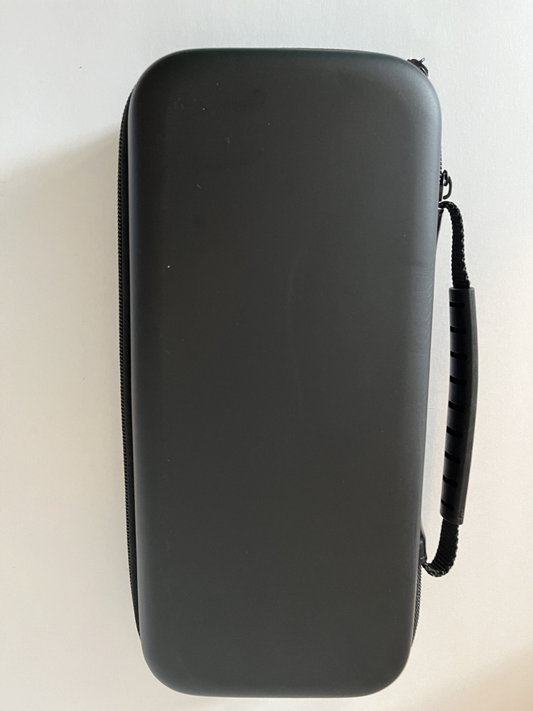 Nintendo Switch Lot of 4 items Switch Dock, Controller Case & Accessories