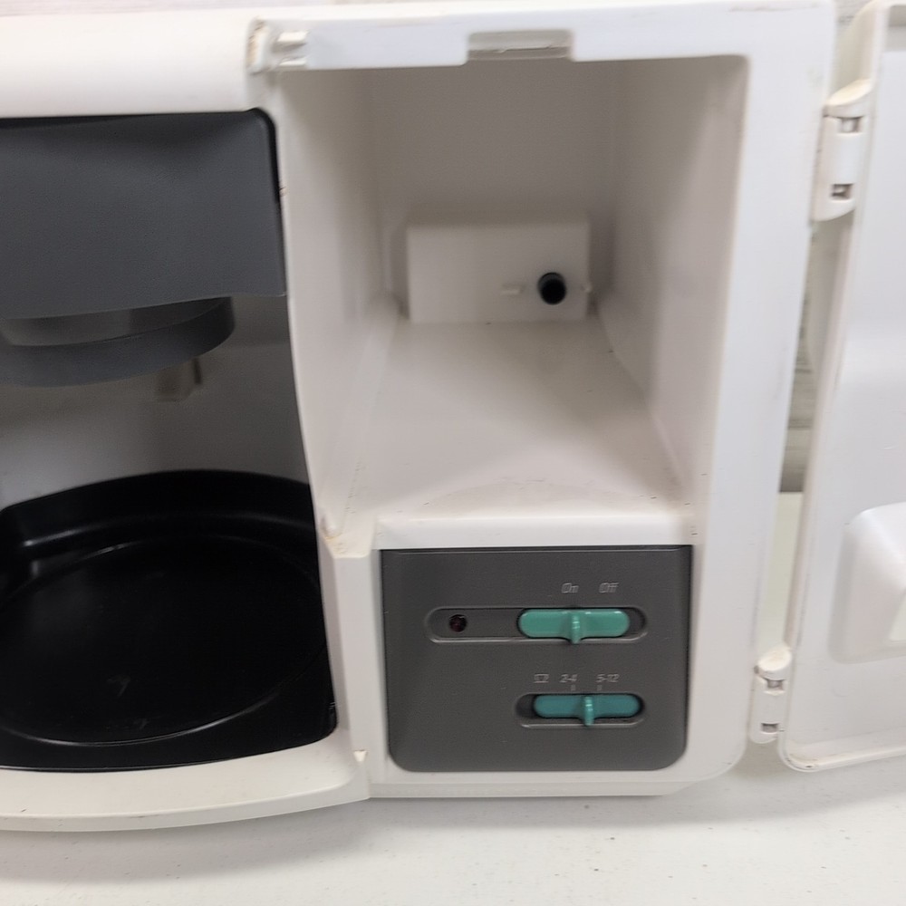 Black & Decker Spacemaker 12 Cup Coffee Maker ODC150 Type 1 White - Tested Works