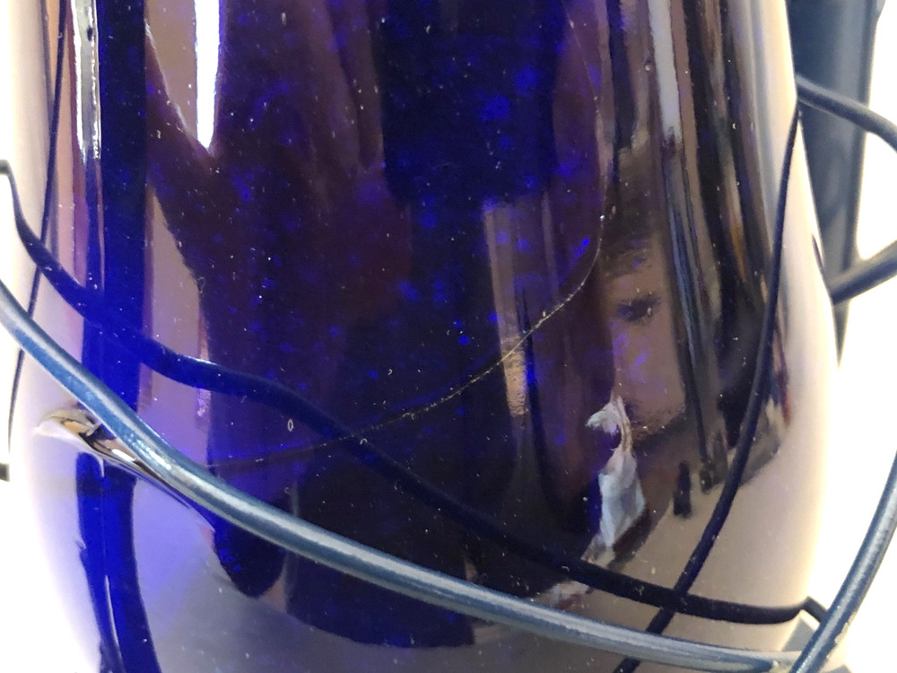 DIETZ NO 2 BLIZZARD LANTERN COBALT GLOBE CRACKED