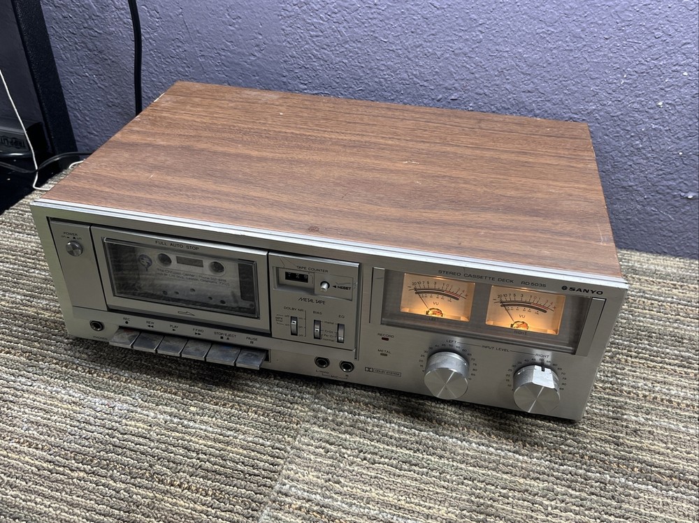 Sanyo RD 5035 Cassette Deck, Needs Belt! 95689
