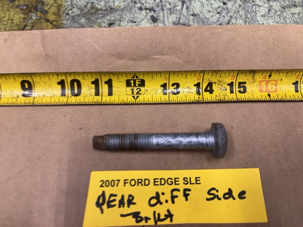 07-10 FORD EDGE Rear Differential Side Bolt