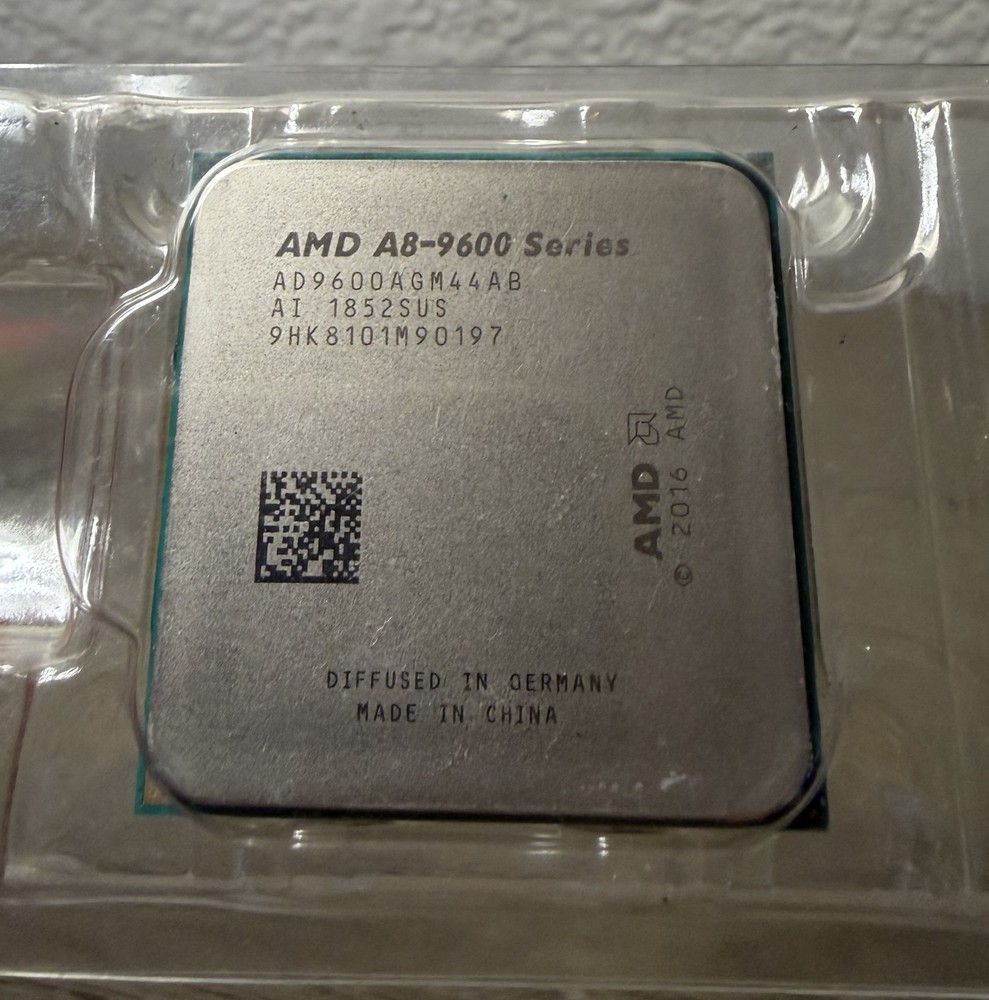 AMD 7th Gen A8-9600 APU Processor AM4 Pulled from working system