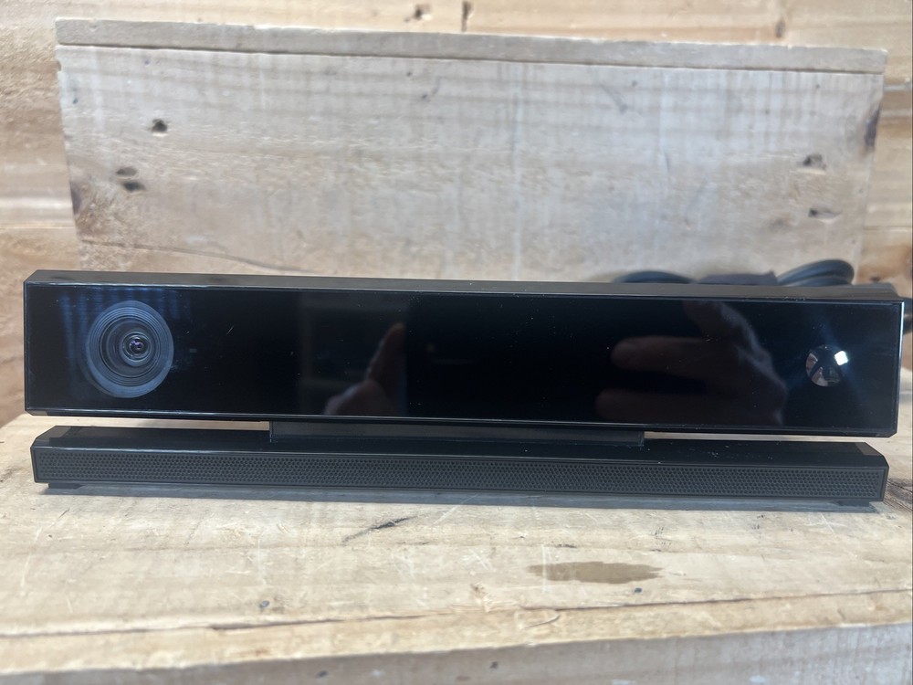 Microsoft Xbox One Kinect Camera Motion Sensor Bar Model 1520 - OEM