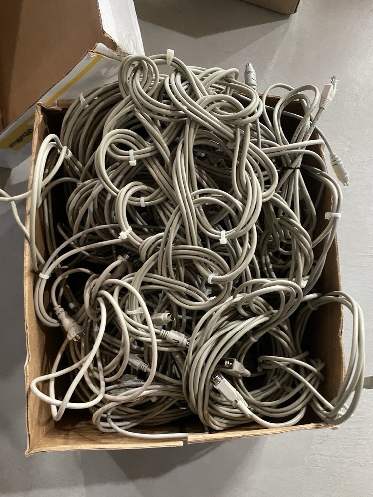 19 Sets of KVM Cables