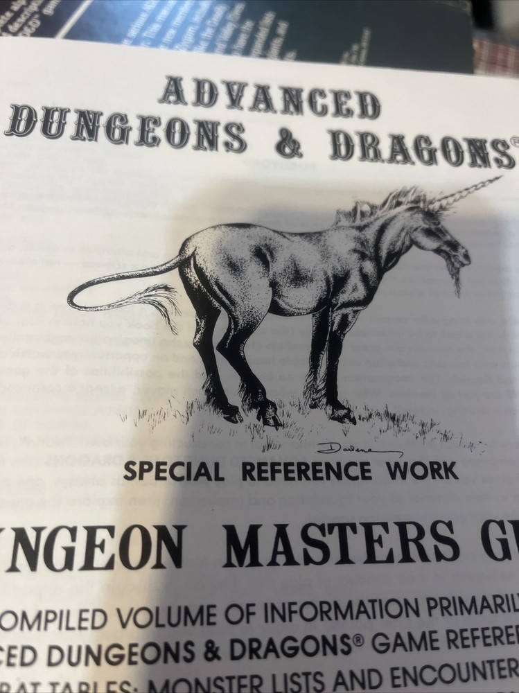 Advanced Dungeons and Dragons (Dungeon Masters Guide Gygax, Gary D&D