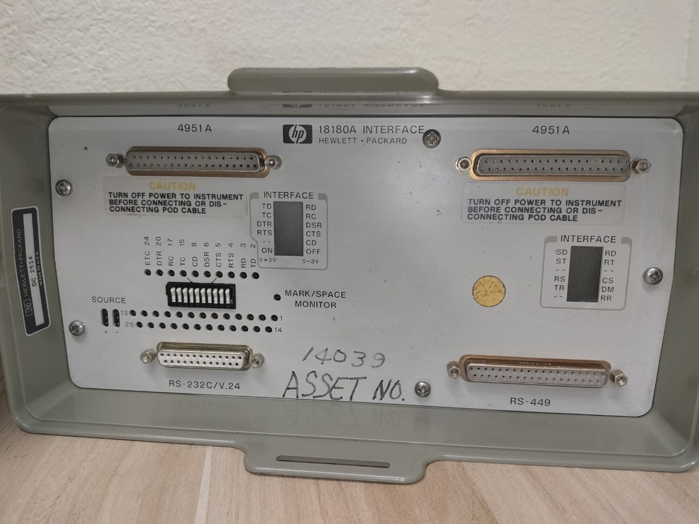HP Hewlett Packard 4951C Protocol Analyzer HP 18180A Interface w/ Accessories