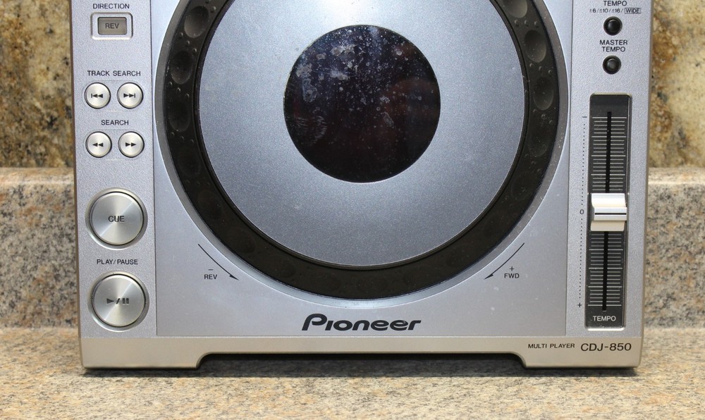 Pioneer CDJ-850 Multi Player