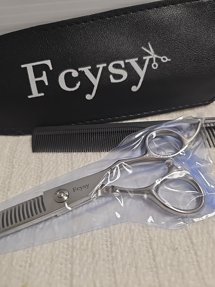 Fcysy Thinning Shears and Comb (6B5)