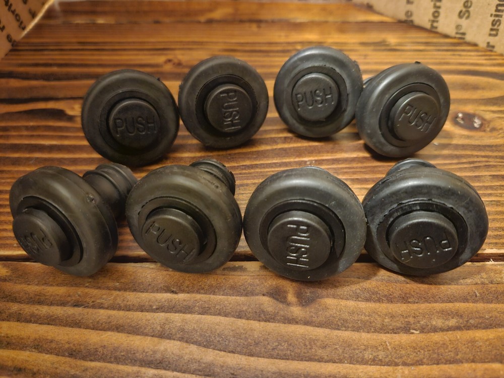 8 wine corks new Rubber Push Button