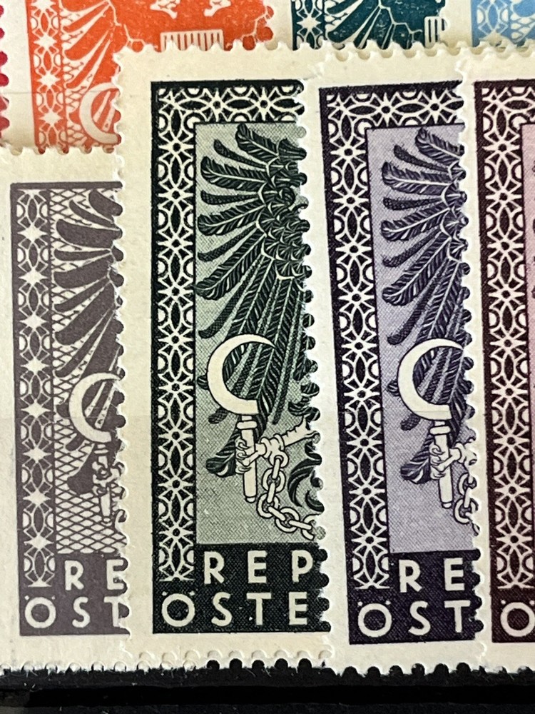 AUSTRIA 1945 - Post Horn, Renner Government - 2 Complete Sets - MNH