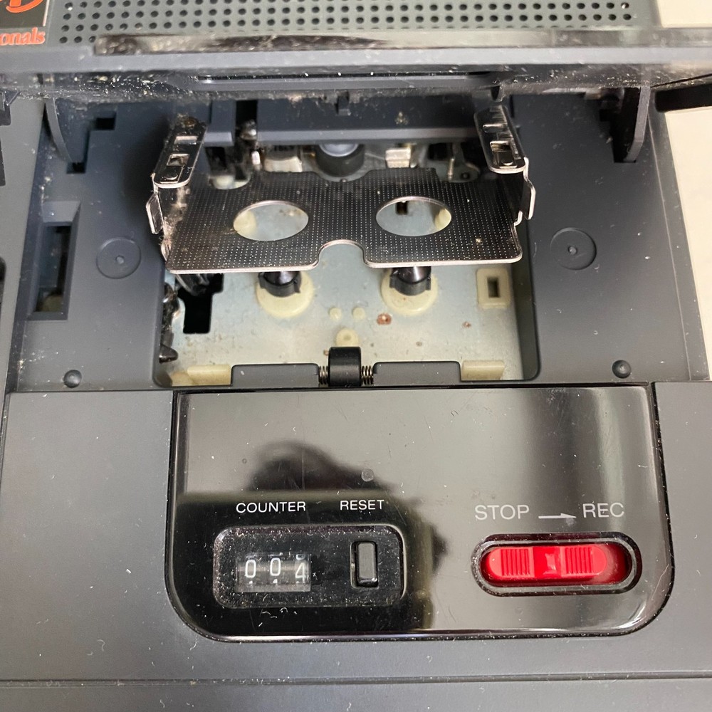 Sony Microcassette Transcriber M-2000 w/AC Power Adaptor Needs Work