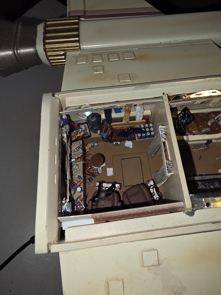 Spaceballs: The model - Eagle 5 Ship 1/32 scale UNIQUE