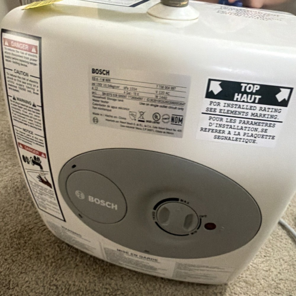 Bosch Mini-Tank ES4 Electric Compact 4 Gallon Storage Tank Water Heater