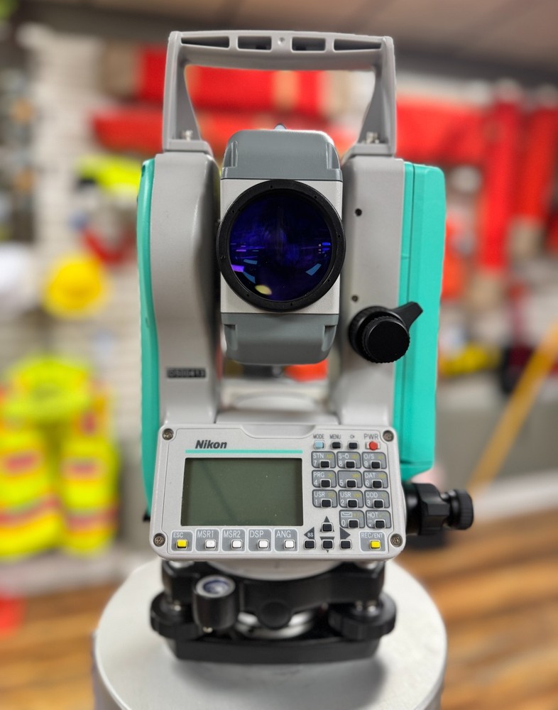 Pre Owned Nikon XF 2" Total Station
