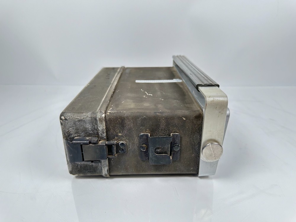 Hallicrafters PC-210M Porta Command Solid State 2 channel FM transceiver